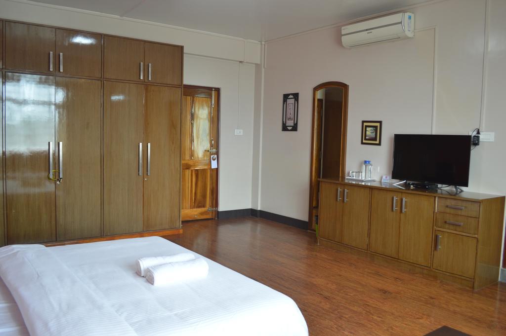 Orange Homestay Shillong Exterior photo