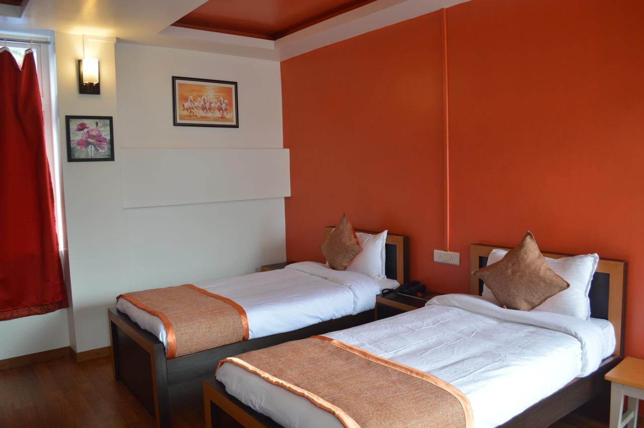 Orange Homestay Shillong Exterior photo