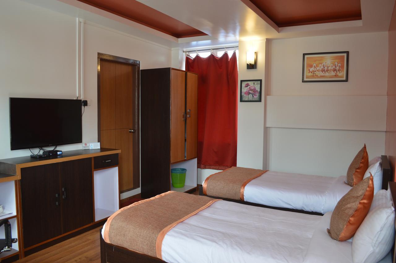 Orange Homestay Shillong Exterior photo